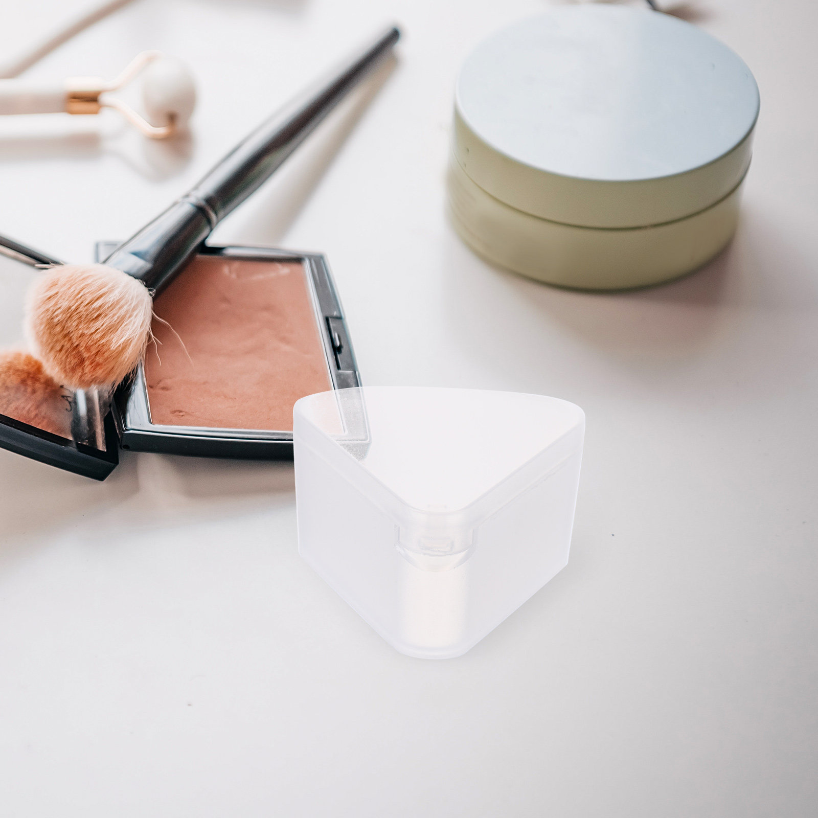 Beauty For You Makeup - 6Pcs Triangle Powder Puff Case Space